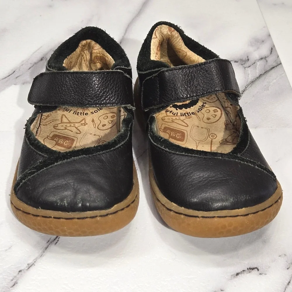 Livie & Luca Mary Jane Shoes Girls Size 5M Black Leather Hook Loop Casual